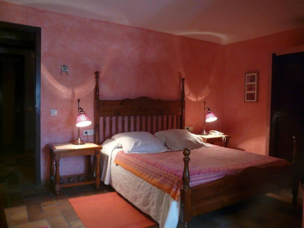 Can Barrina Montseny Luaran gambar